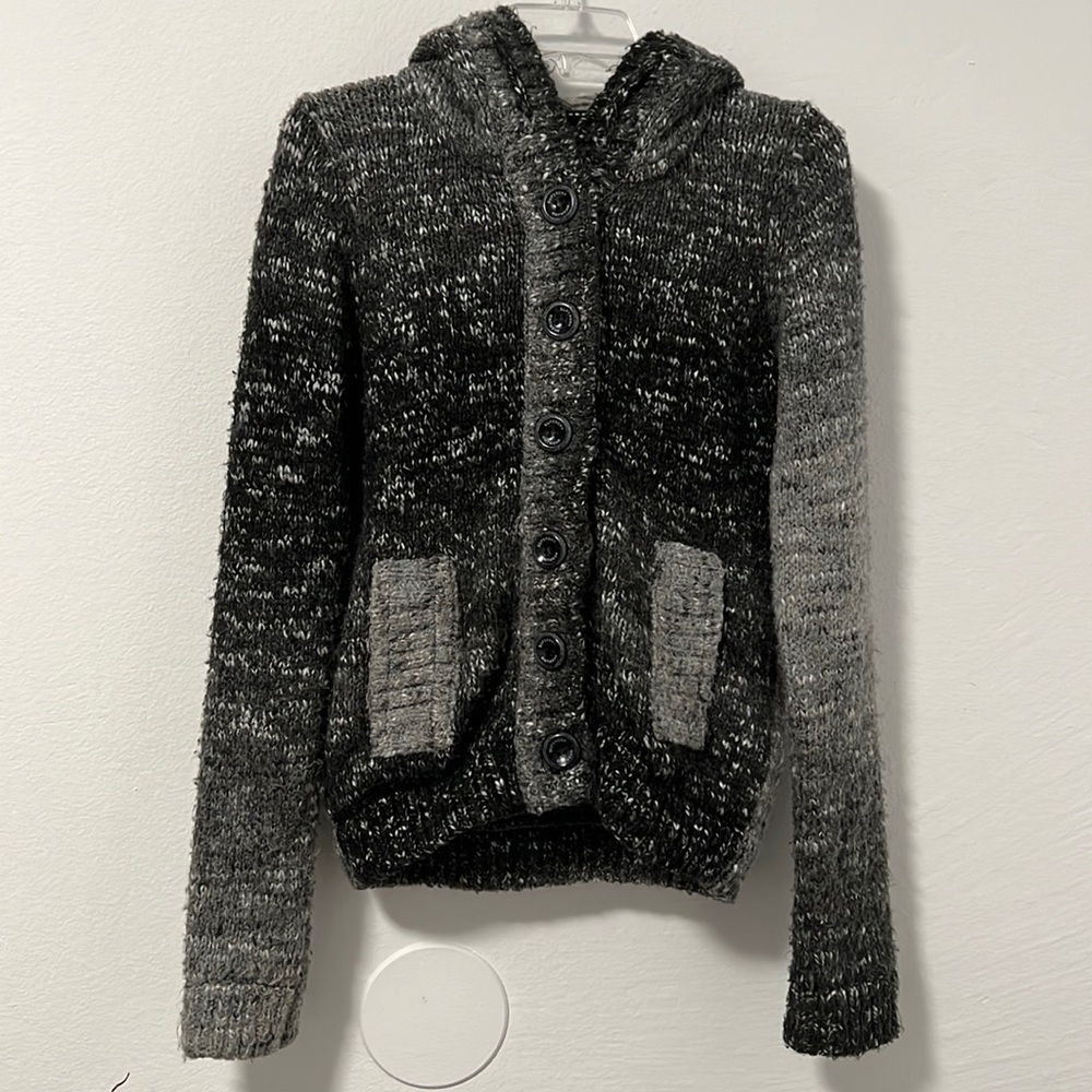 Superdry knit hoodie sweater, size M